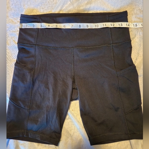 lululemon athletica Black Shorts - Picture 6 of 10
